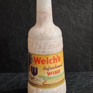 1955 Vintage Welches Refreshment Concord Grape Paper Label Wine Bottle